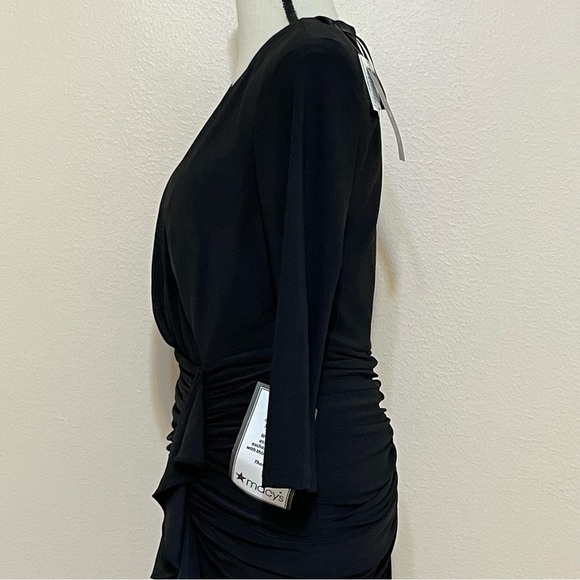 BETSY & ADAM
Ruched Ruffle-Trim body-con 
Gown size 8 black - Picture 9 of 12